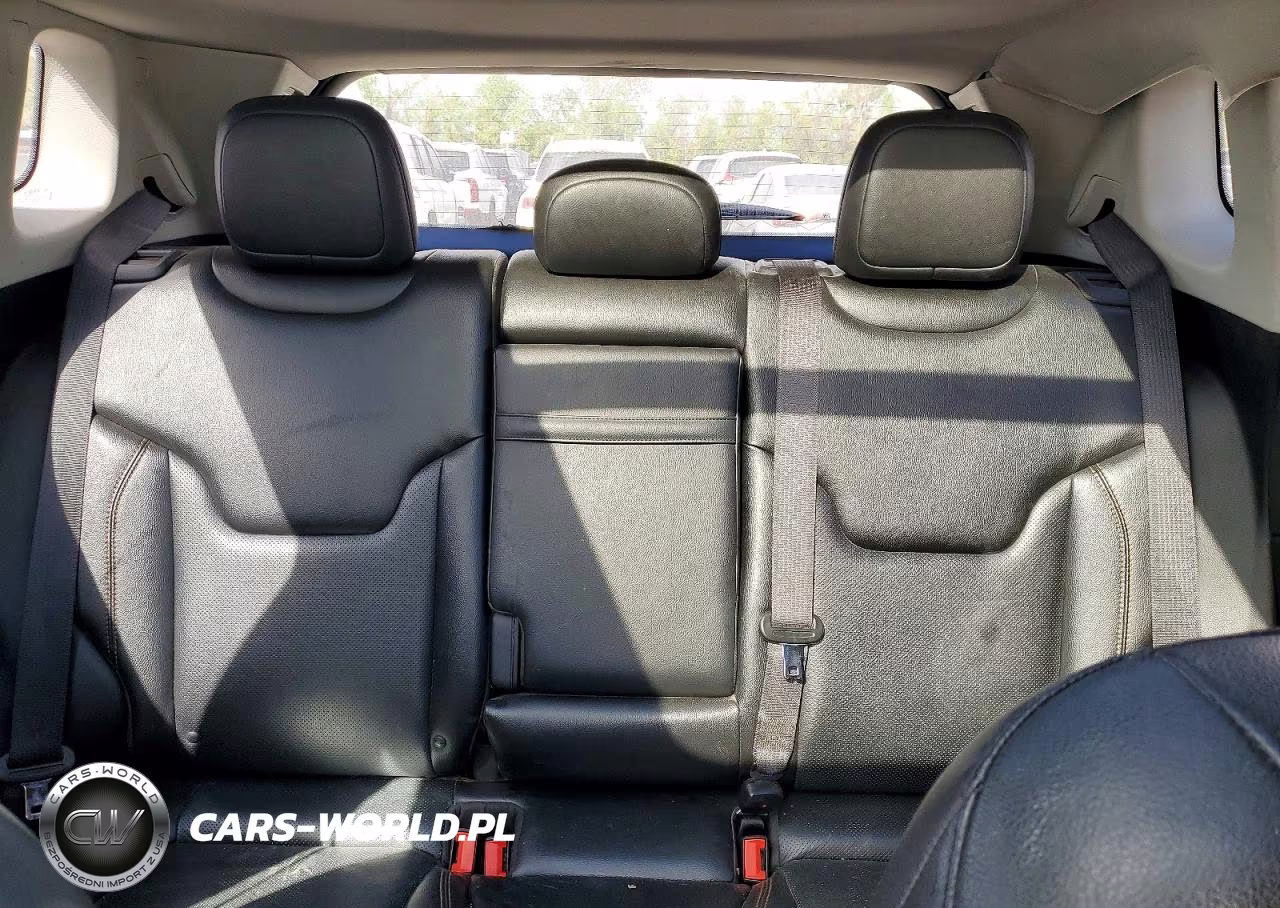 2018 Jeep Compass Limited VIN:3C4NJDCB6JT367108 - 10