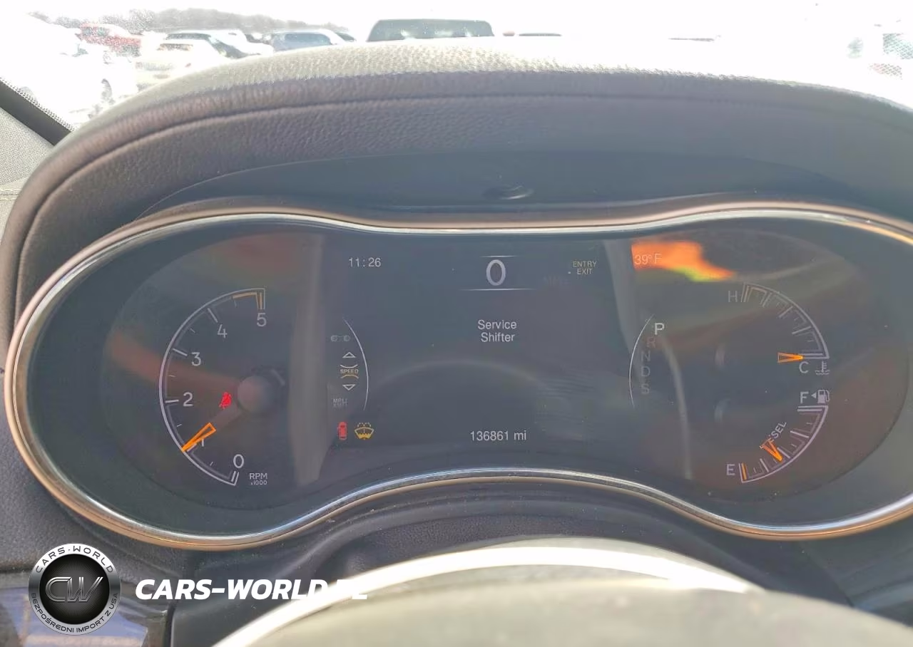 2015 Jeep Grand Cherokee Overland VIN:1C4RJFCM4FC791145 - 9