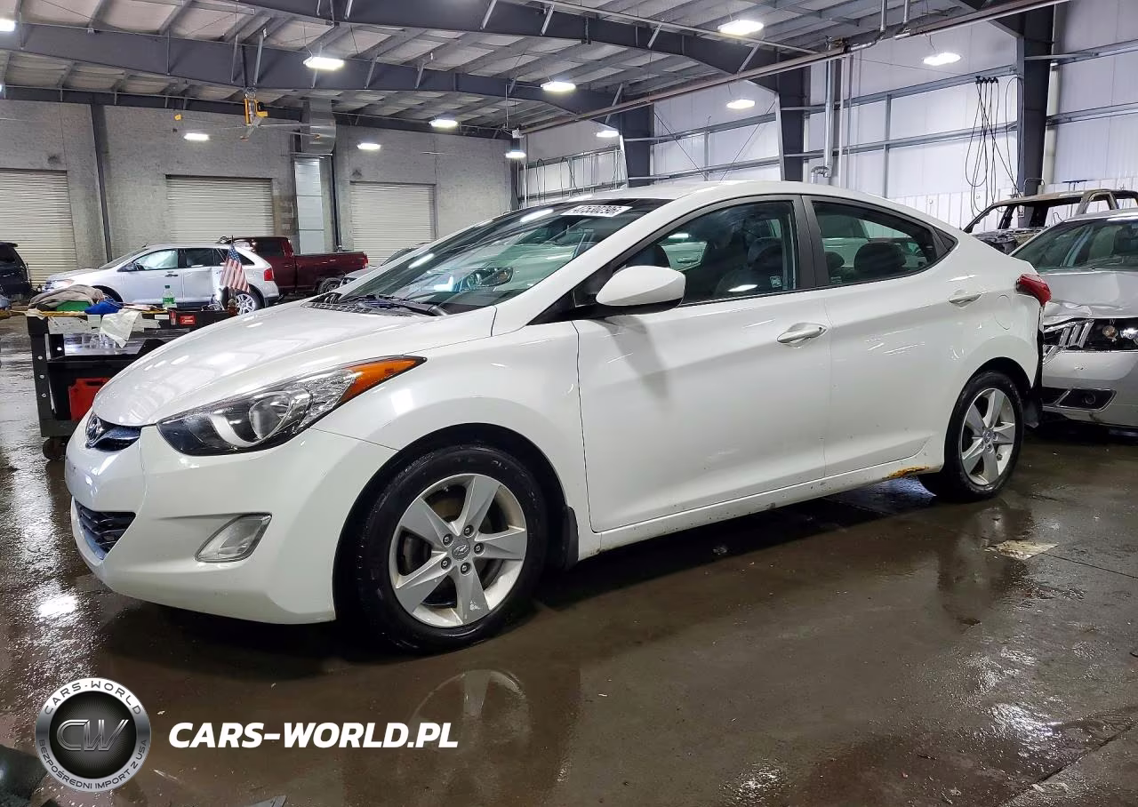 2013 Hyundai Elantra Gls