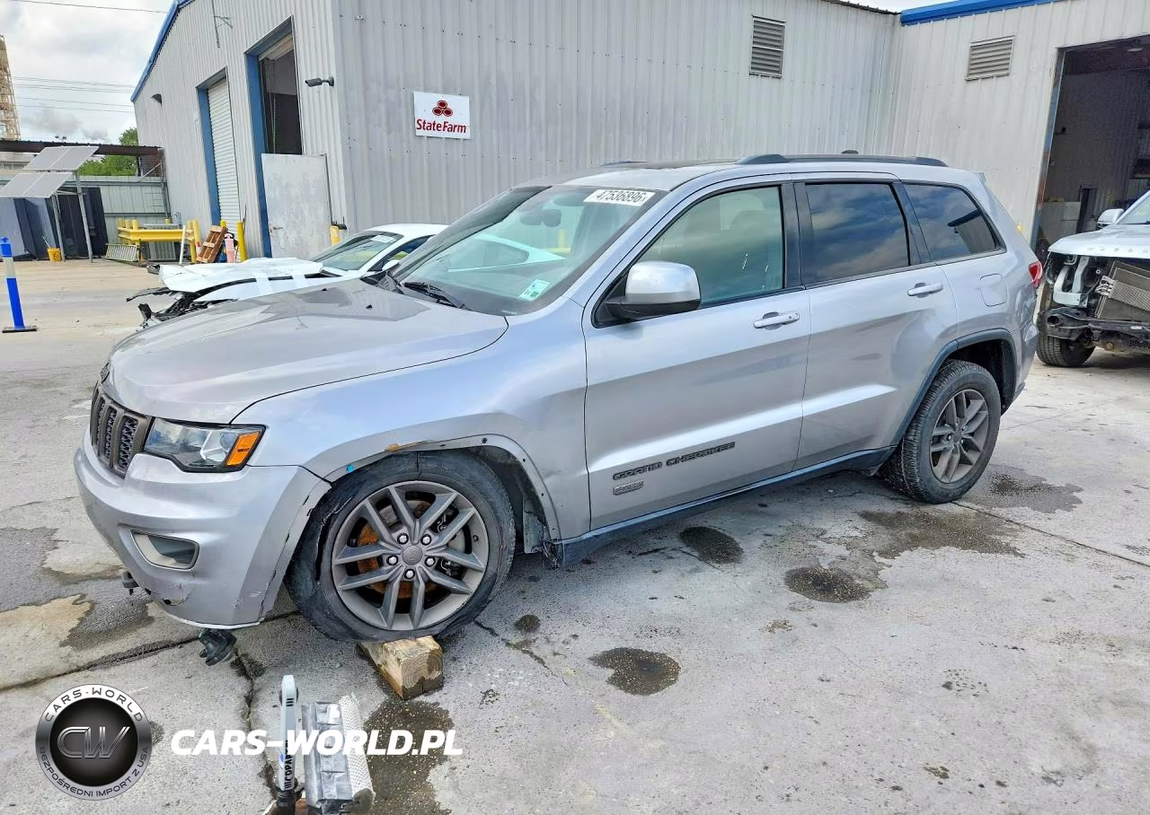 2017 Jeep Grand Cherokee Laredo