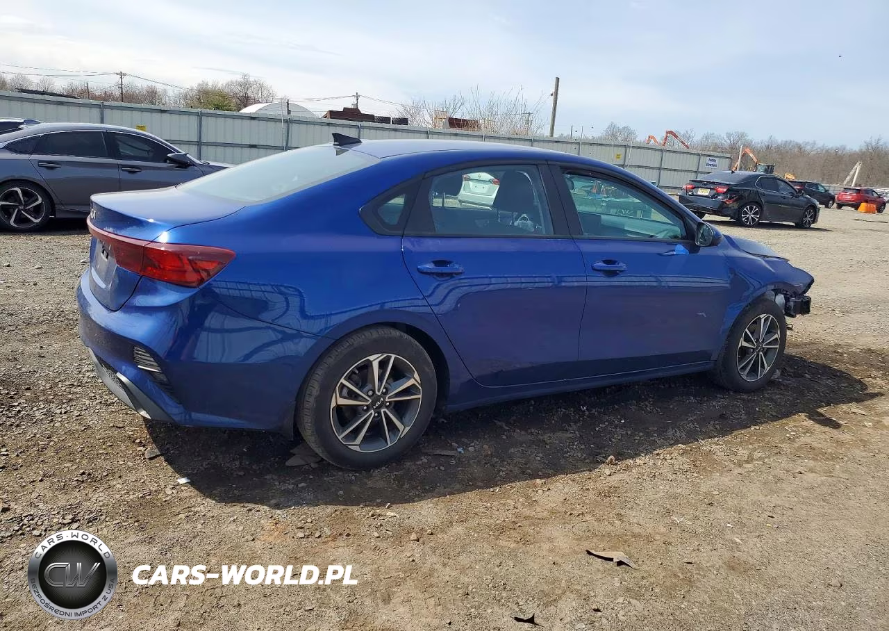 2024 Kia Forte Lxs VIN:3KPF24AD1RE788899 - 3