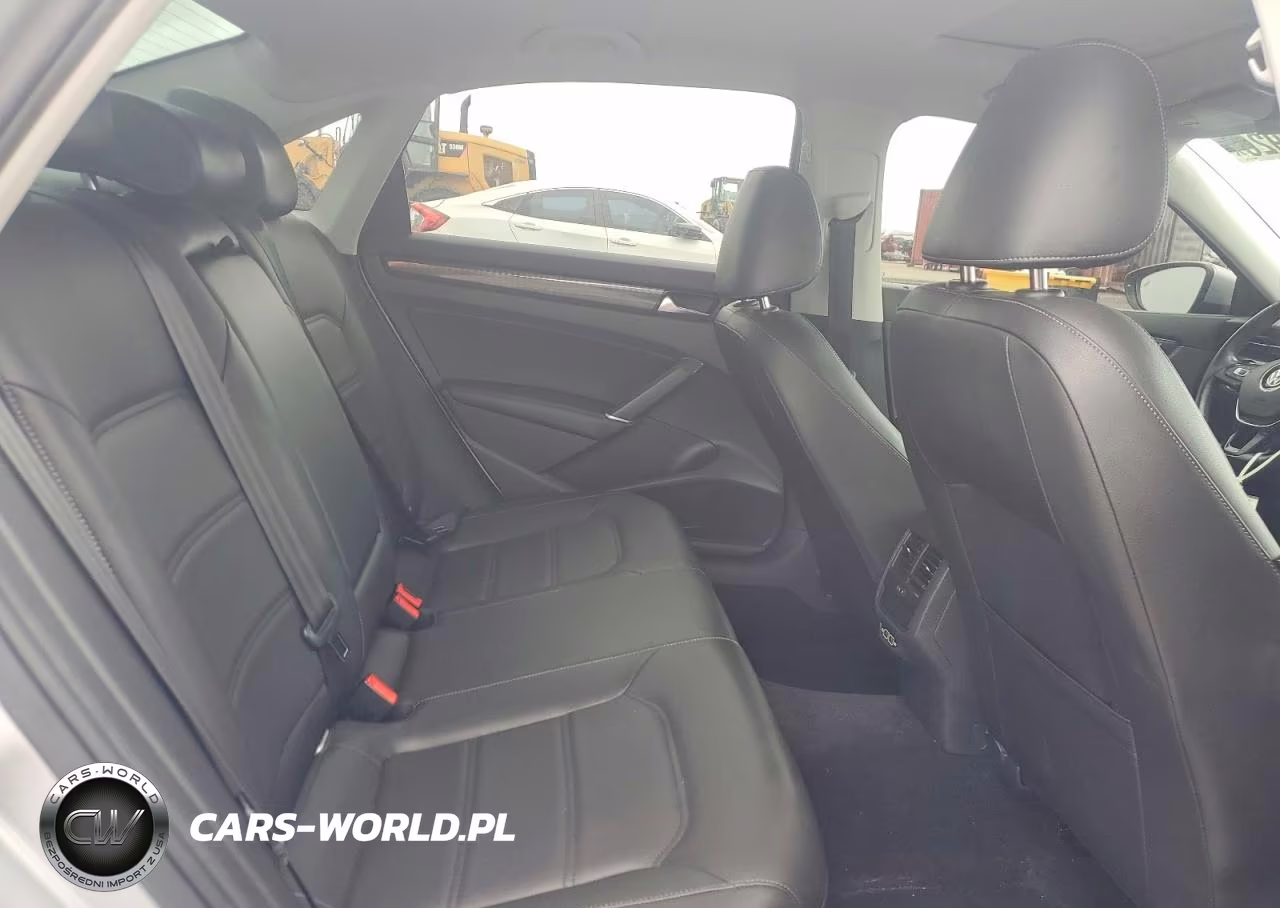 2020 Volkswagen Passat R-Line VIN:1VWMA7A31LC017230 - 10