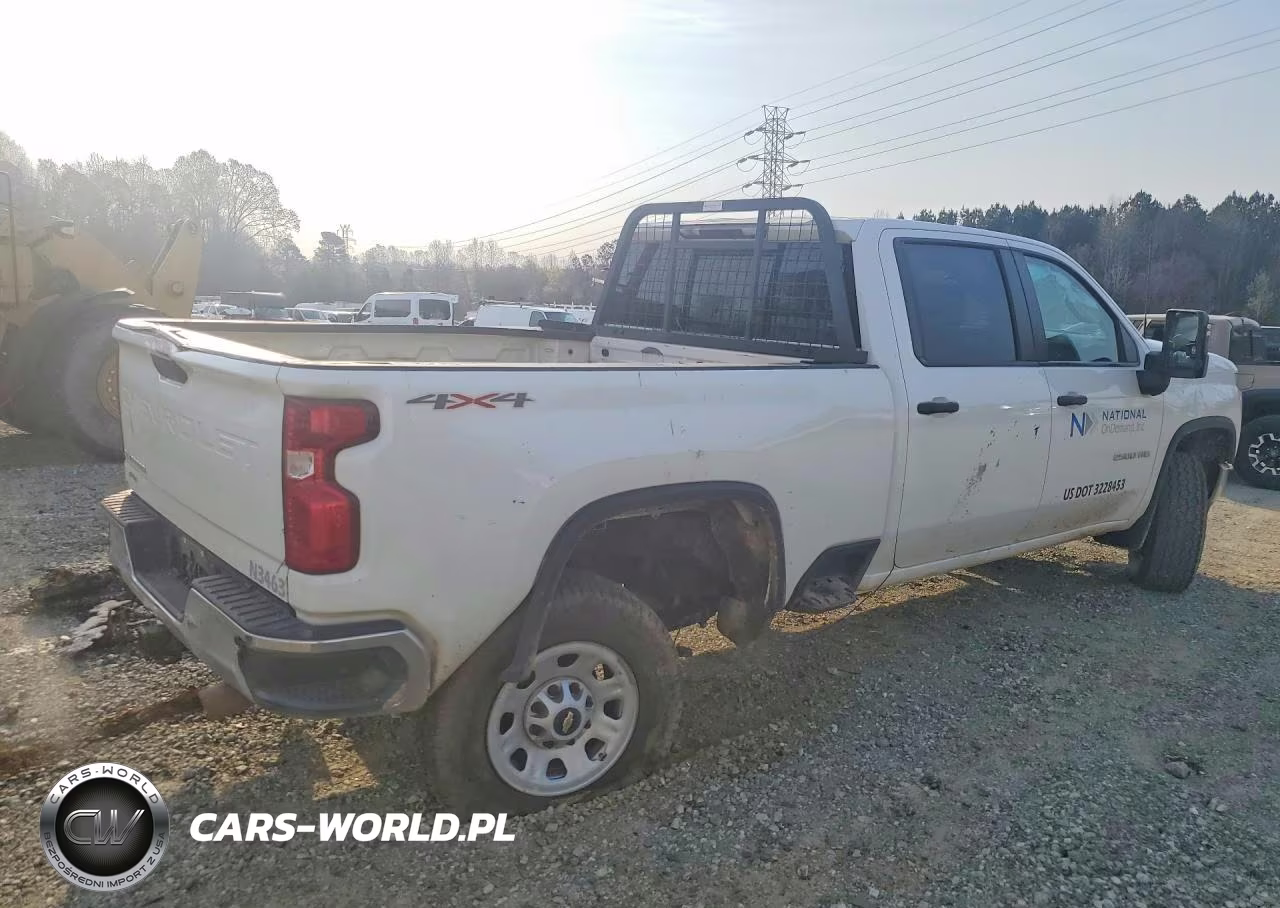 2022 Chevrolet Silverado K2500 Heavy Duty VIN:1GC1YLE77NF281643 - 3
