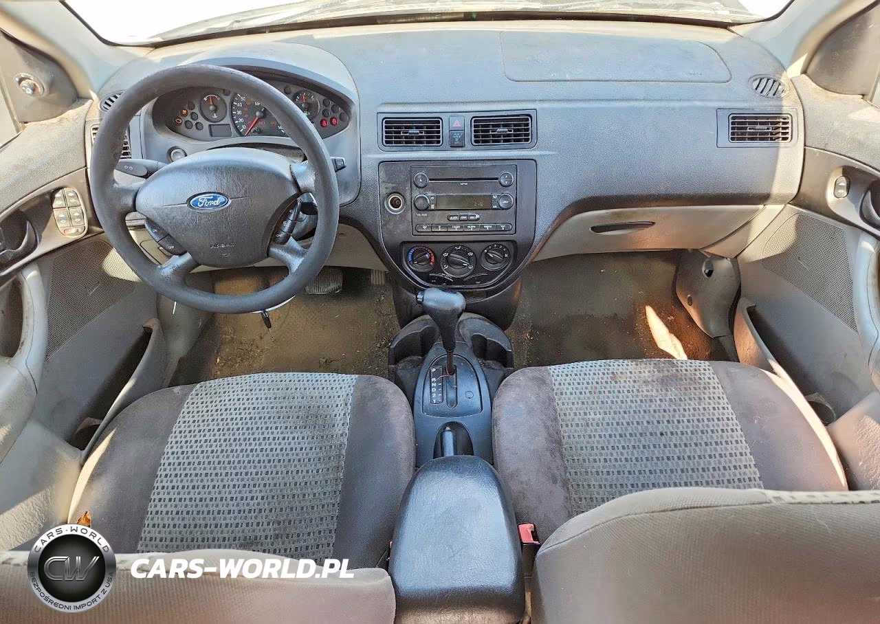 2007 Ford Focus Zx4 VIN:1FAHP34N37W217447 - 8