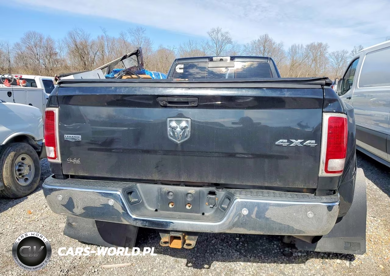 2016 Ram 3500 Laramie VIN:3C63RRJL7GG328335 - 6