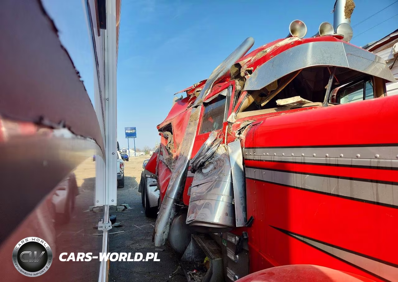 2003 Peterbilt 379 Semi Truck VIN:1XP5DB9X63D590948 - 9
