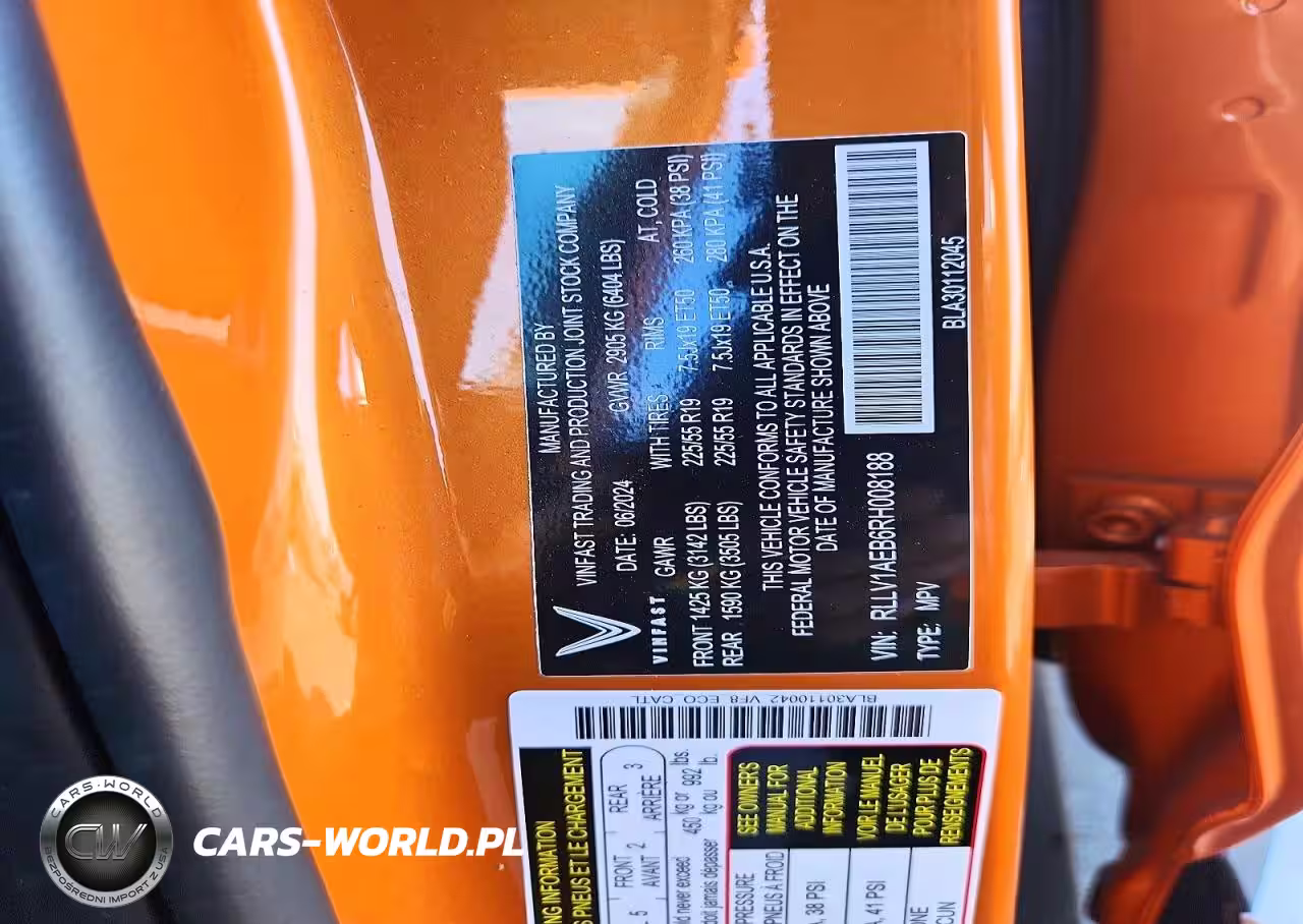 2024 Vinfast Trading And Production Vf 8 Eco VIN:RLLV1AEB6RH008188 - 12