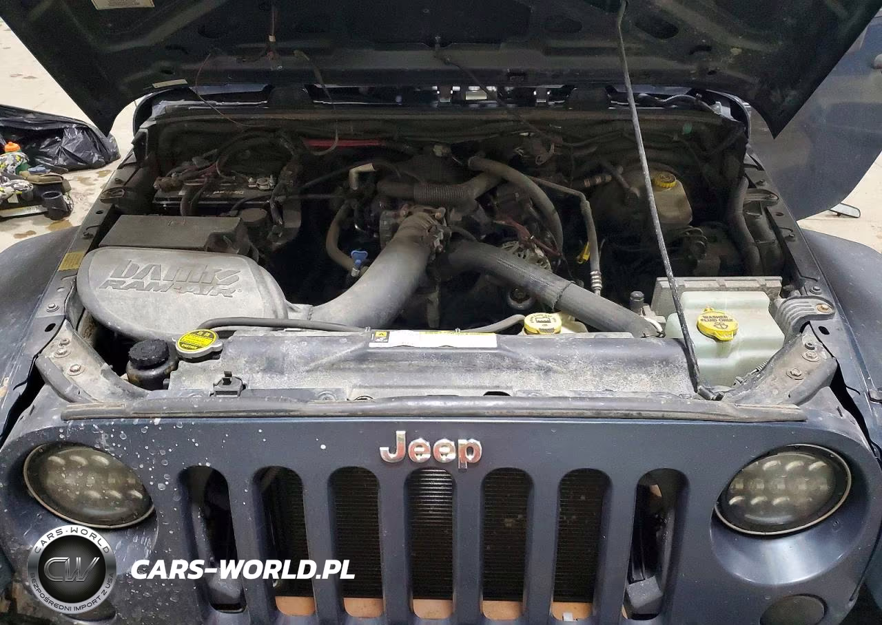 2007 Jeep Wrangler X VIN:1J4FA241X7L136905 - 12