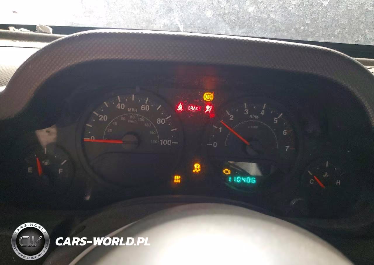 2007 Jeep Wrangler X VIN:1J4FA241X7L136905 - 9