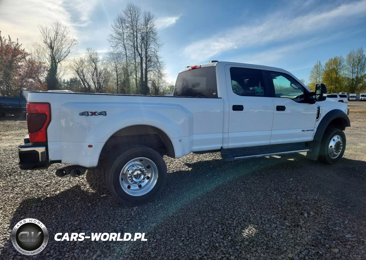 2022 Ford 8 Foot VIN:1FT8W4DT5NED79424 - 3