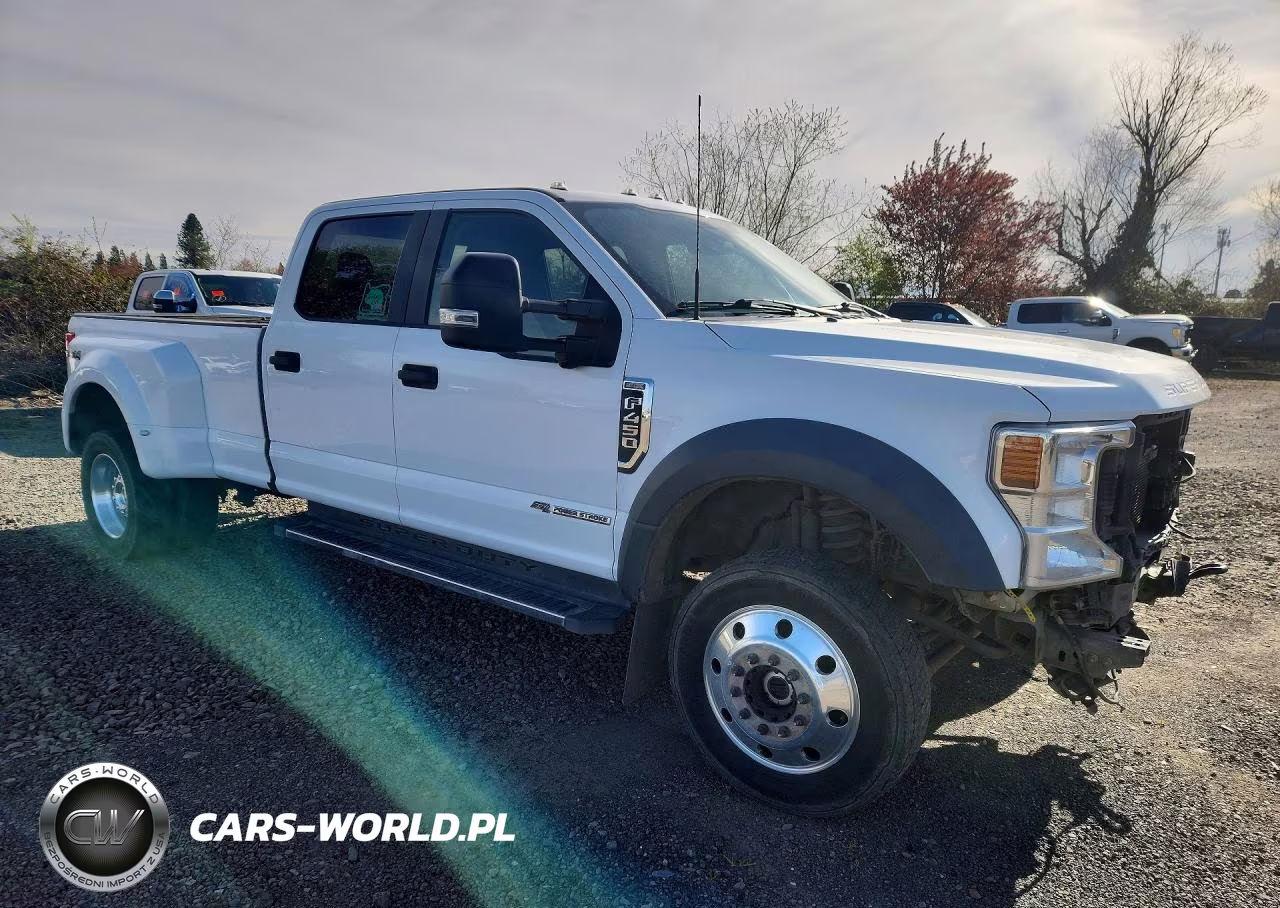 2022 Ford 8 Foot VIN:1FT8W4DT5NED79424 - 4