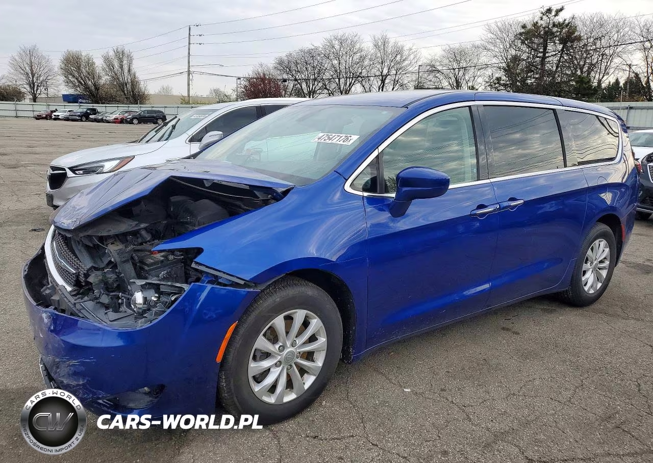 2019 Chrysler Pacifica Touring Plus