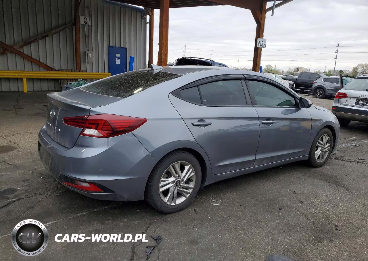 2019 Hyundai Elantra Sel VIN:KMHD84LF7KU820780 - 3