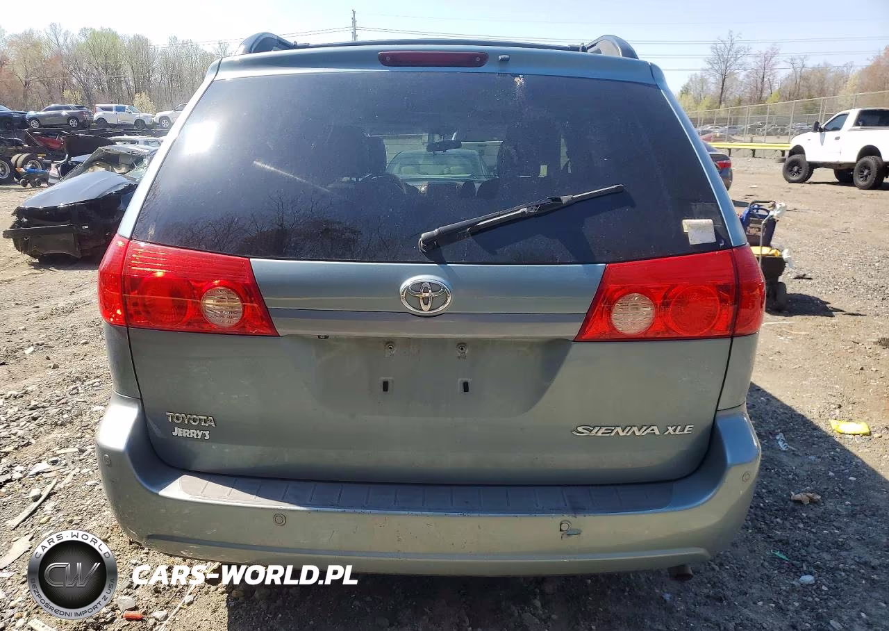 2008 Toyota Sienna VIN:5TDZK22C98S207256 - 6