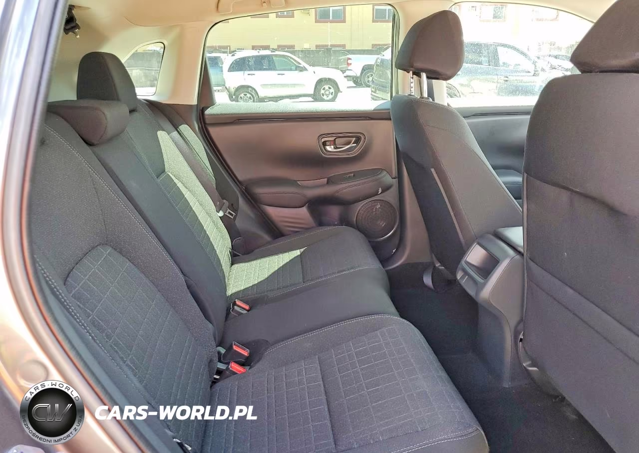 2025 Honda Hr-V Lx VIN:3CZRZ1H38SM741136 - 10