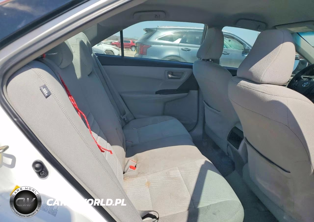 2017 Toyota Camry Le VIN:4T1BF1FK9HU384544 - 10