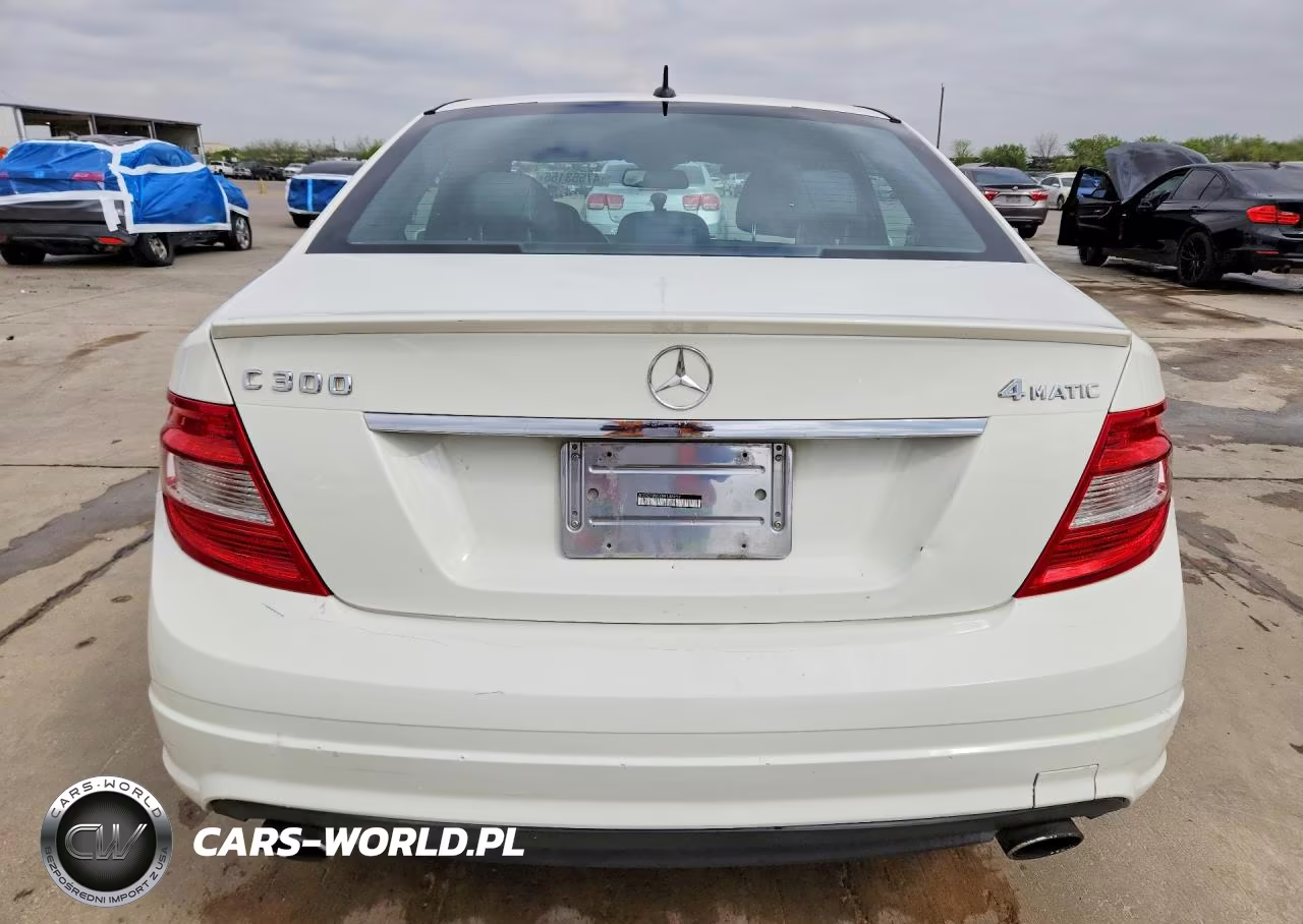 2011 Mercedes-Benz C 300 4Matic VIN:WDDGF8BBXBR148459 - 6