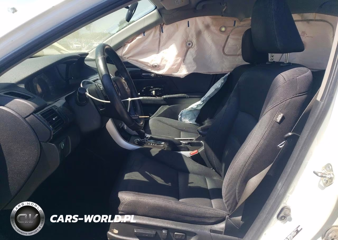 2015 Honda Accord Sport VIN:1HGCR2F50FA062679 - 7