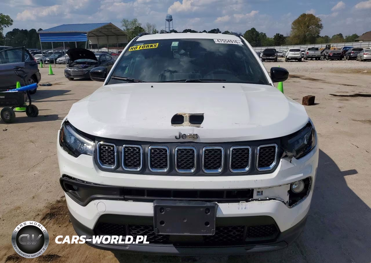 2024 Jeep Compass Latitude VIN:3C4NJDBN8RT604186 - 5