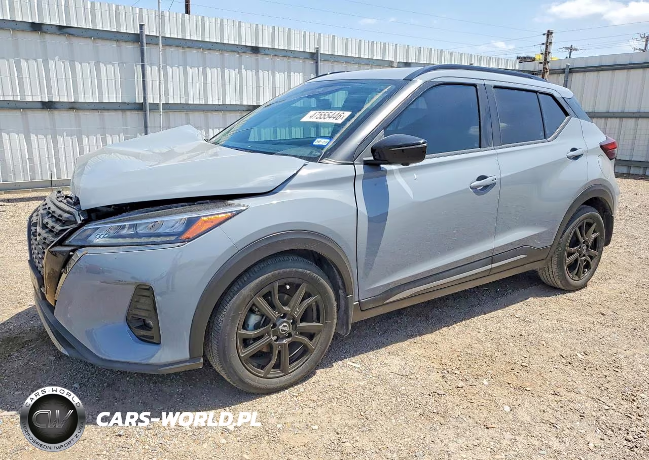 2023 Nissan Kicks Sr – zdjęcie 1 z 12