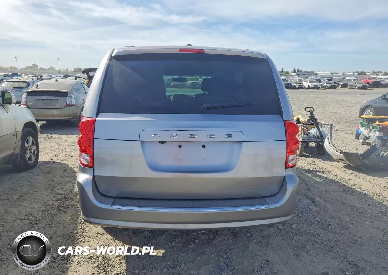 2017 Dodge Grand Caravan Sxt VIN:2C4RDGCG3HR625488 - 6