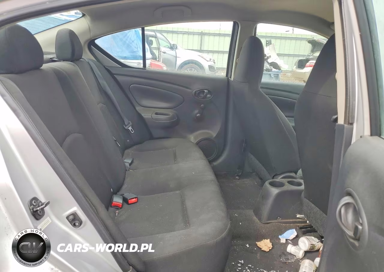2015 Nissan Versa 1.6 S Plus VIN:3N1CN7AP5FL889363 - 10