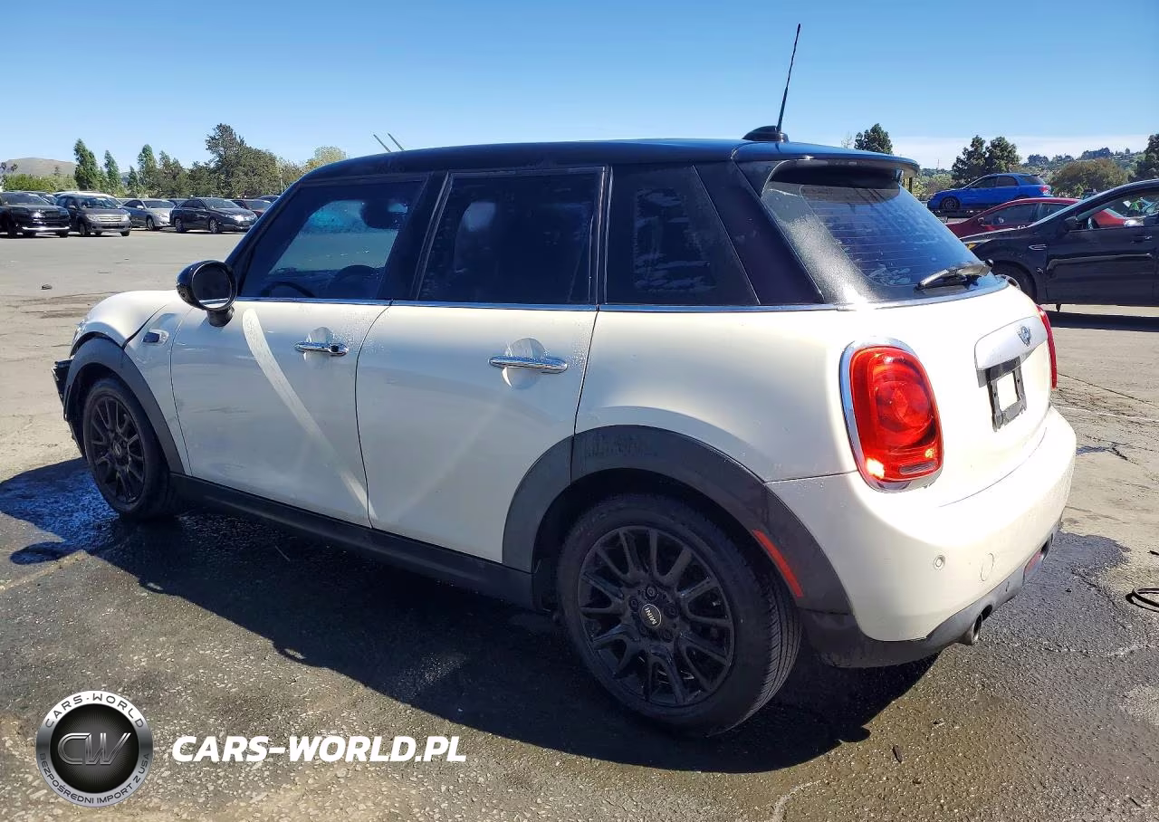 2015 Mini Cooper VIN:WMWXS5C55FT827977 - 2