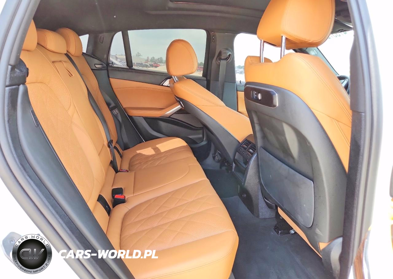 2026 BMW X6 xDrive40I VIN:5UX33EX08T9277372 - 10