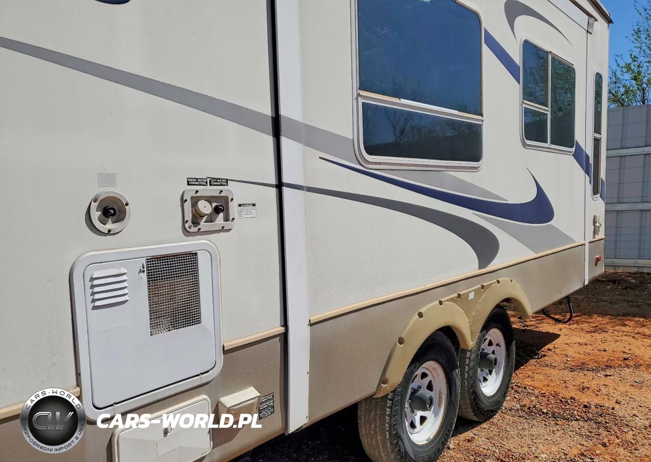 2004 Keystone Challenger Camper VIN:4YDF29R214H402806 - 9