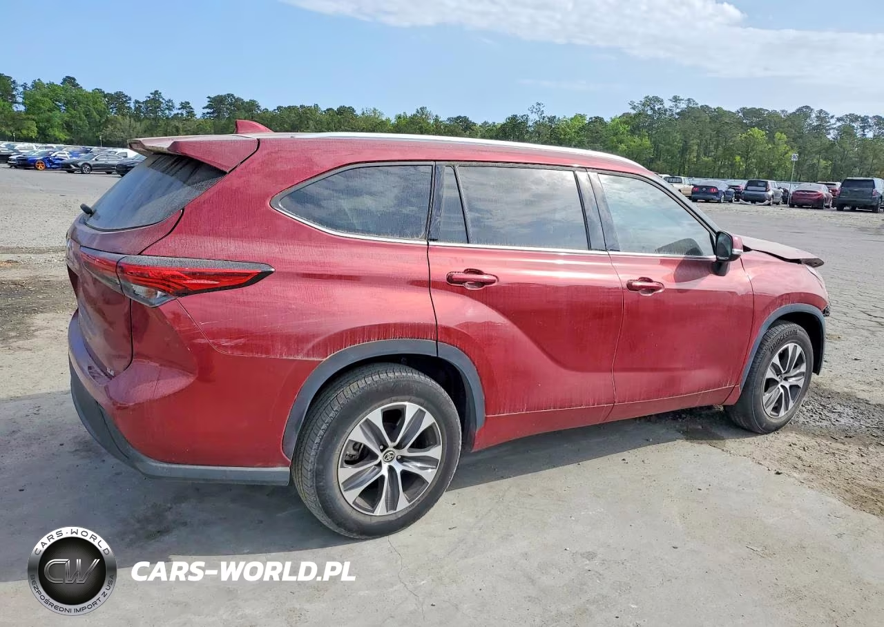 2021 Toyota Highlander Xle VIN:5TDHZRAH7MS078747 - 3