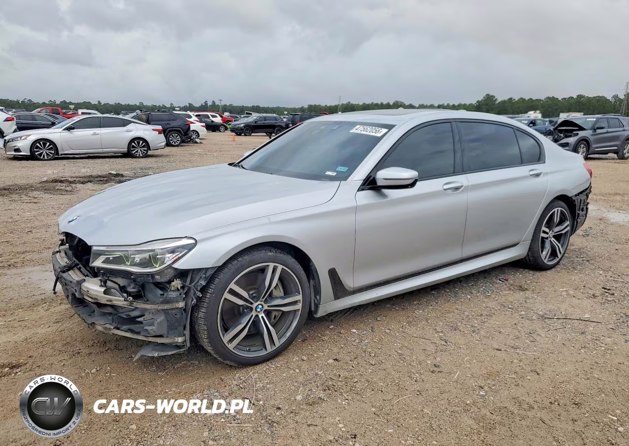 2017 BMW 750 I – zdjęcie 1 z 13