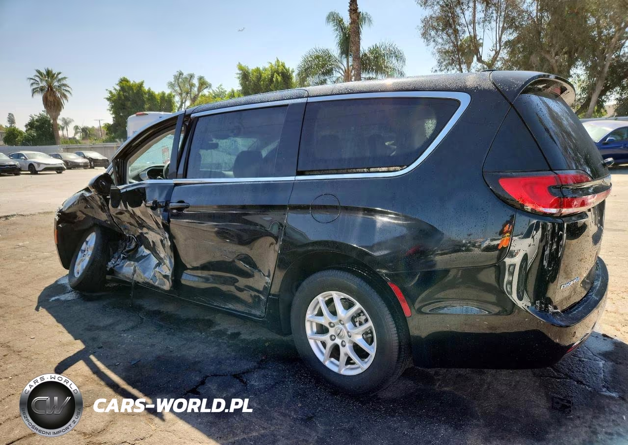 2024 Chrysler Pacifica Touring L VIN:2C4RC1BG9RR178796 - 2