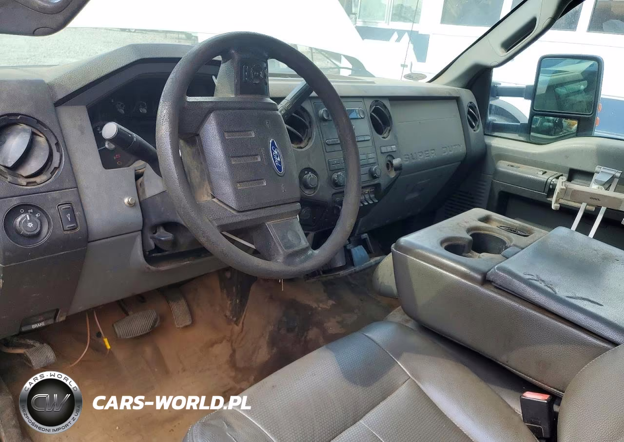 2012 Ford F550 Super Duty Utility - Service Truck VIN:1FDUF5HT1CEC63595 - 8
