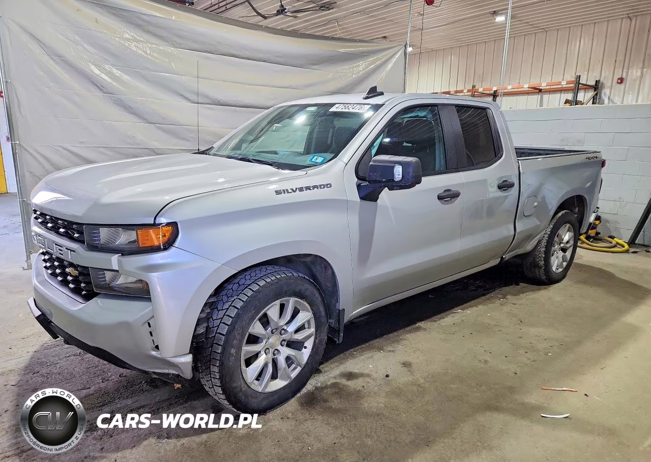 2020 Chevrolet Silverado K1500 Custom