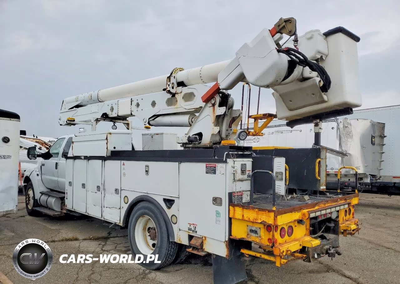2012 Ford F750 Super Duty Bucket Truck VIN:3FRXX7FK6CV397689 - 3
