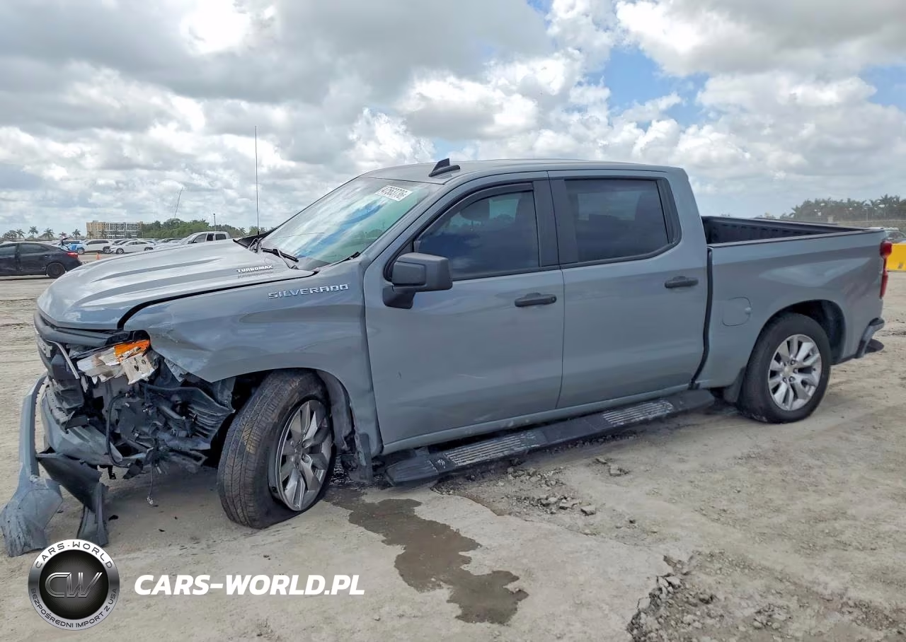 2024 Chevrolet Silverado C1500 Custom