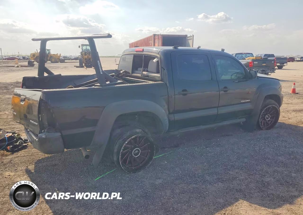 2015 Toyota Tacoma Prerunner VIN:5TFJX4GN1FX040516 - 3