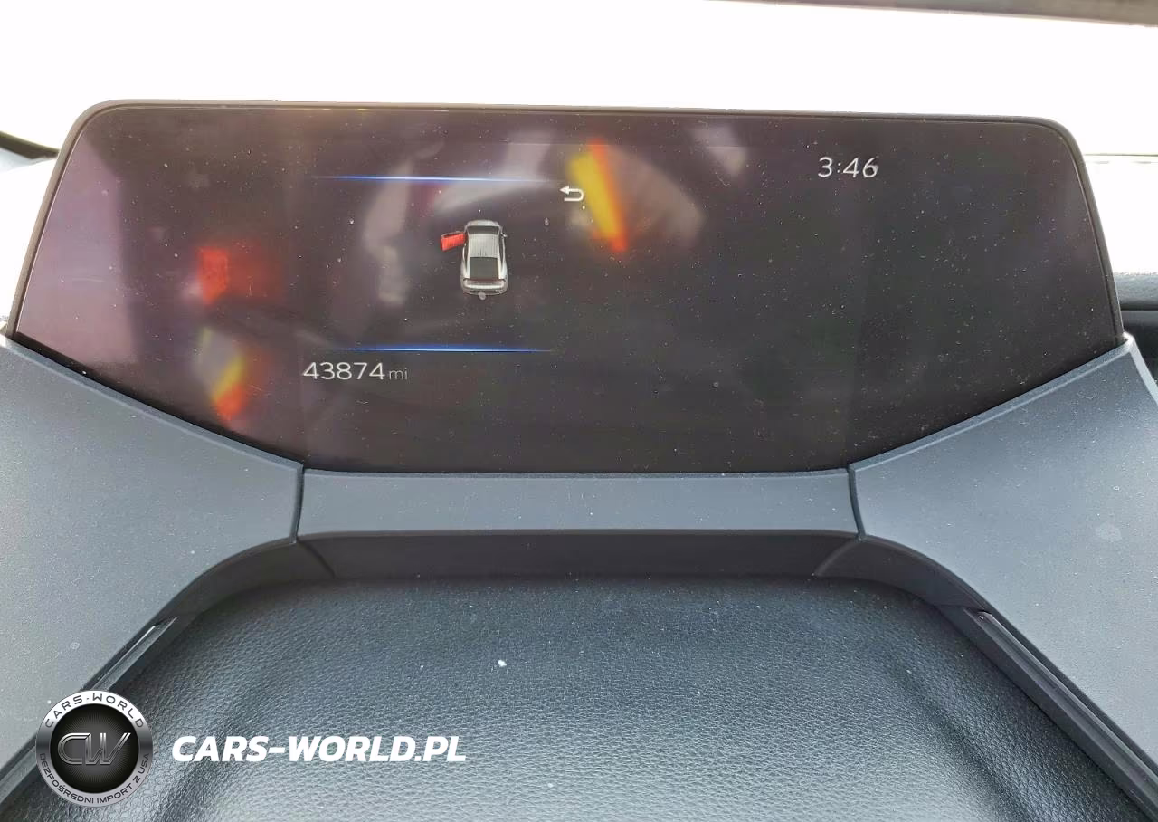 2023 Toyota Prius Xle VIN:JTDACAAU6P3008227 - 9
