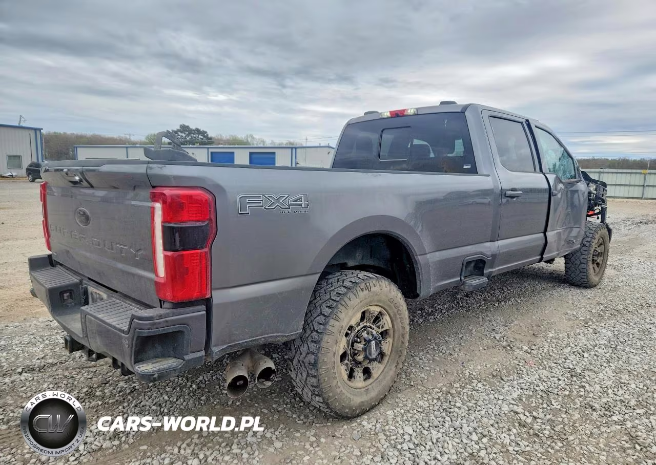 2024 Ford F350 Super Duty VIN:1FT8W3BT4REF26626 - 3