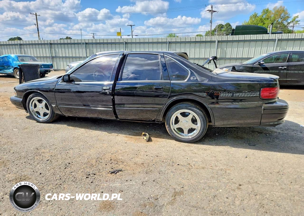 1996 Chevrolet Caprice - Impala Classic Ss VIN:1G1BL52P0TR103175 - 2