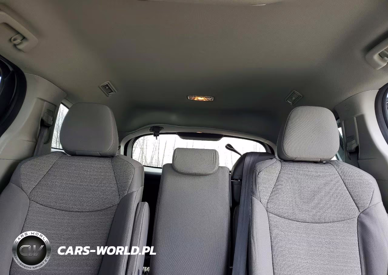 2023 Toyota Sienna Le 8-Passenger VIN:5TDKSKFC2PS091893 - 10
