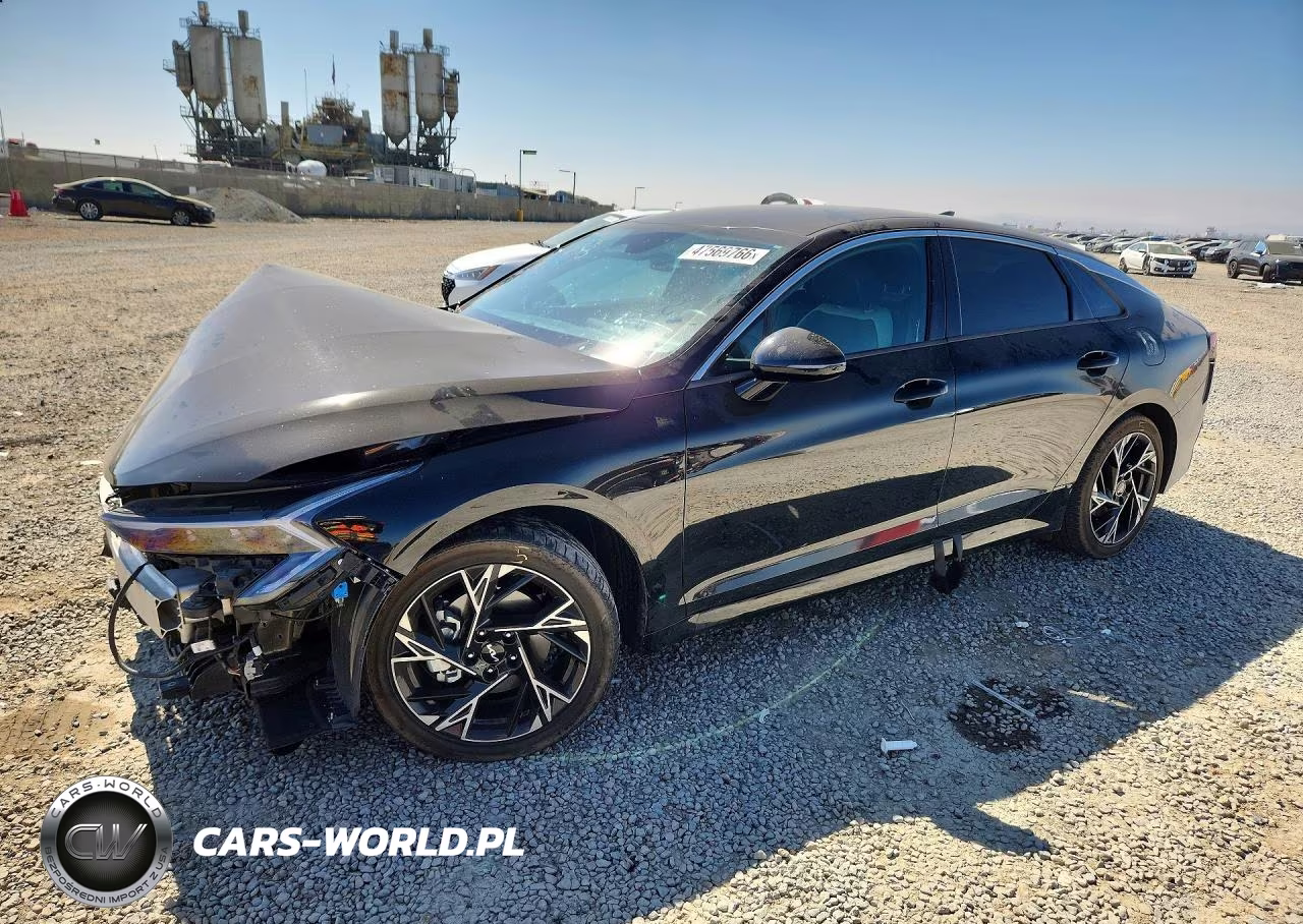 2025 Kia K5 Gt-Line – zdjęcie 1 z 13