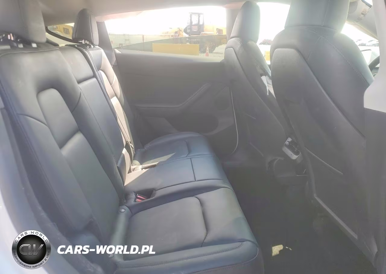 2023 Tesla Y VIN:7SAYGDEE6PA032456 - 11