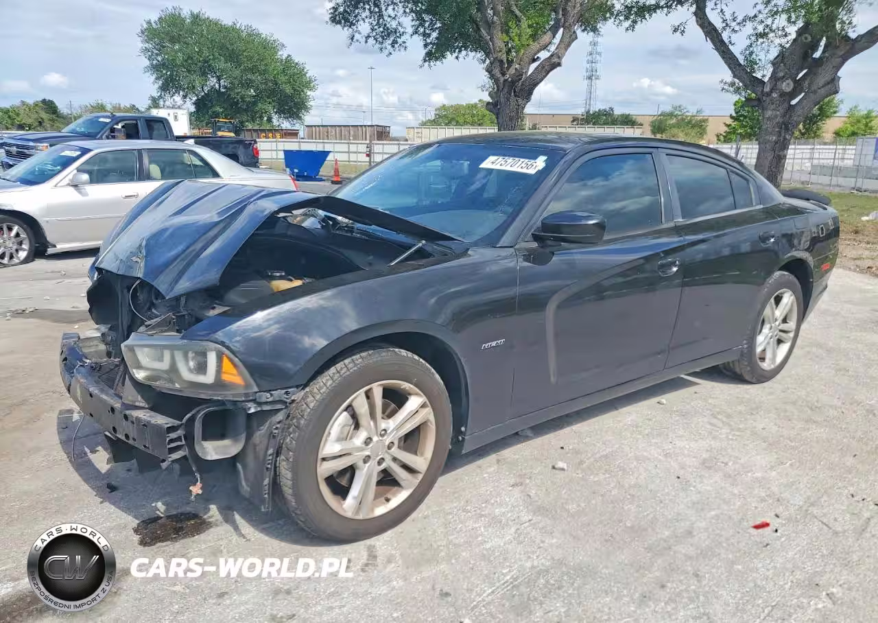 2011 Dodge Charger R