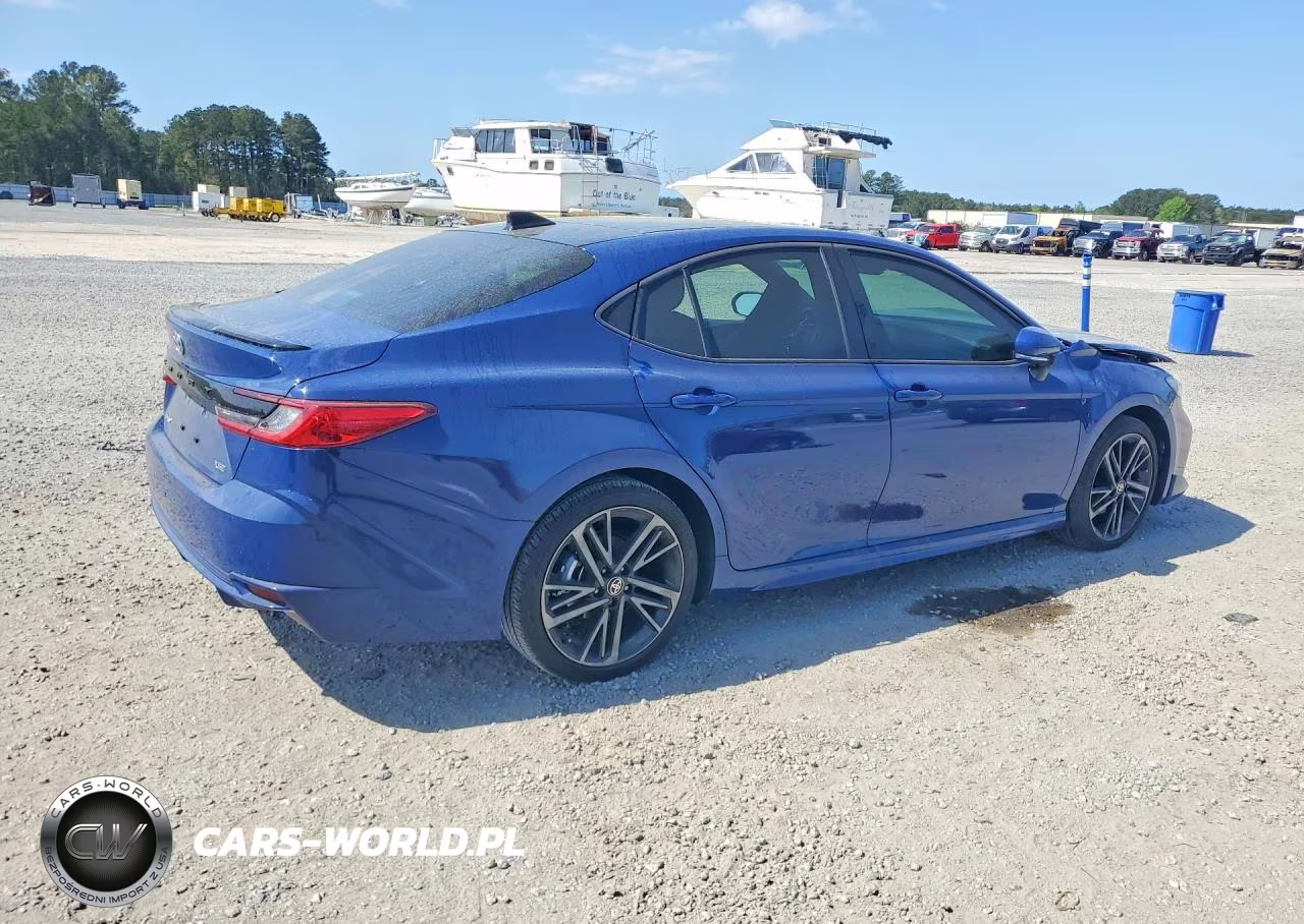 2026 Toyota Camry Xse VIN:4T1DAACK5TU212693 - 3