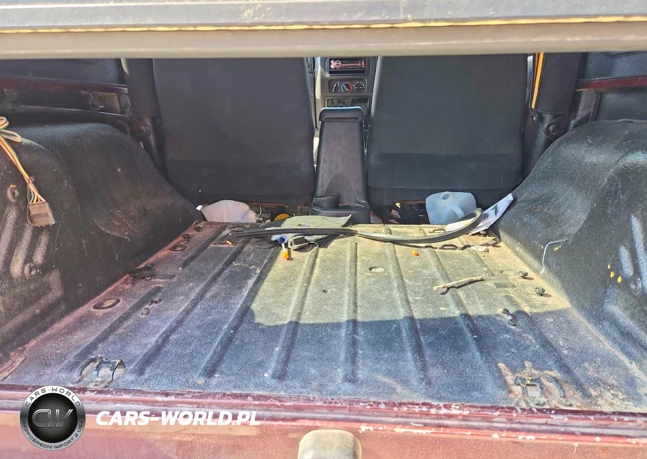 2004 Jeep Wrangler X VIN:1J4FA39S14P702851 - 10