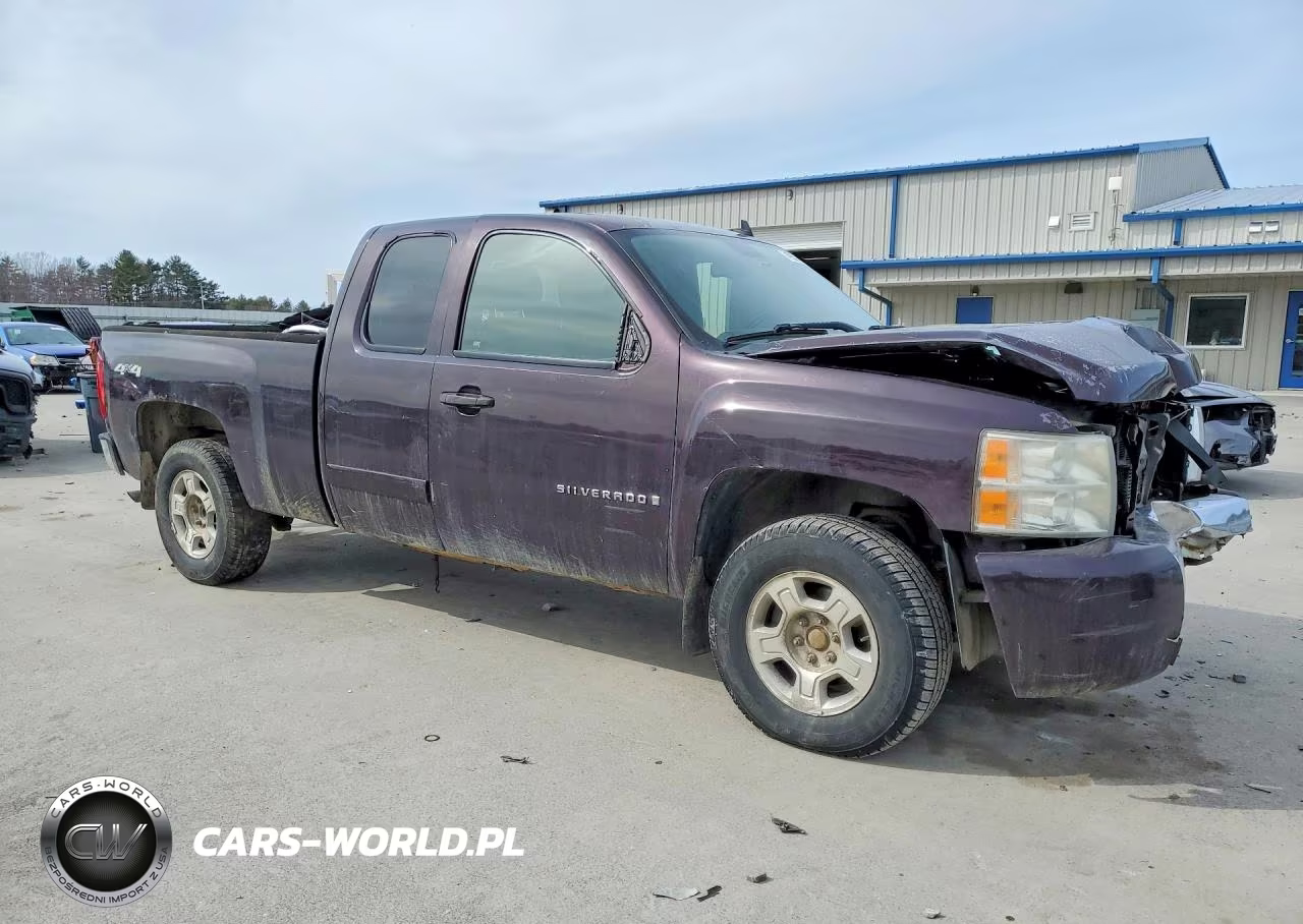 2008 Chevrolet Silverado K1500 VIN:2GCEK19J181113327 - 4