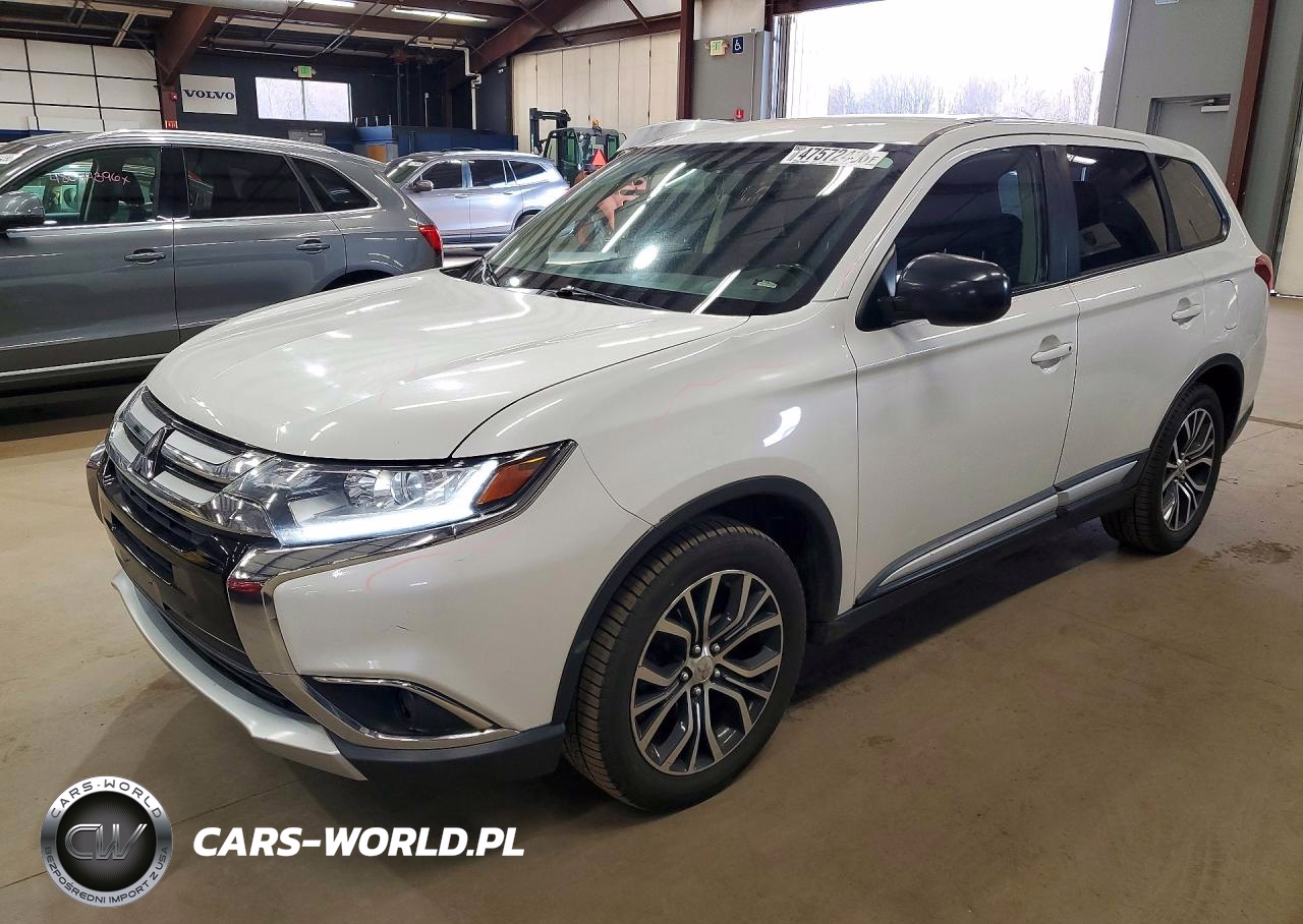 2017 Mitsubishi Outlander Es