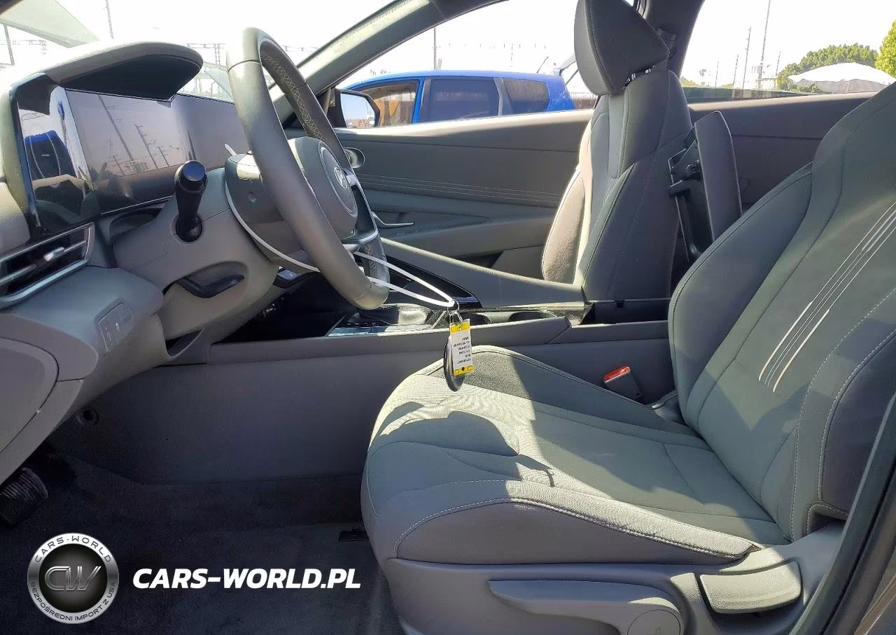 2025 Hyundai Elantra Sel Convenience VIN:KMHLS4DG4SU981205 - 7