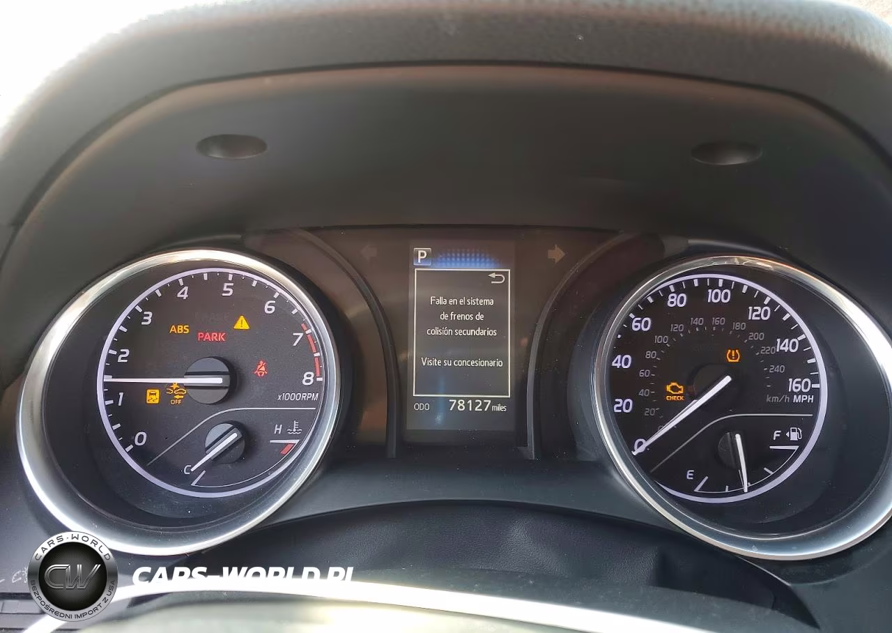 2018 Toyota Camry Le VIN:4T1B11HK4JU629154 - 9